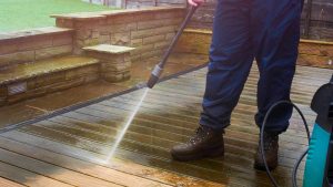 PROFESSIONAL DECK PaOWER WASHING SERVICE